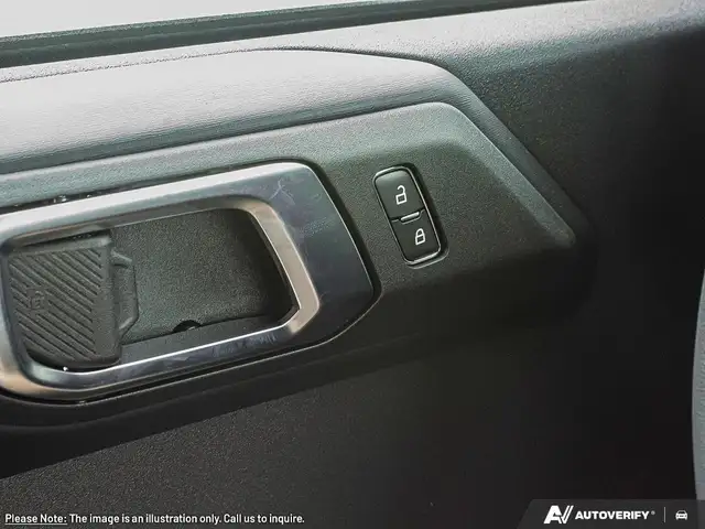 2026 Ford Bronco - Photo 12