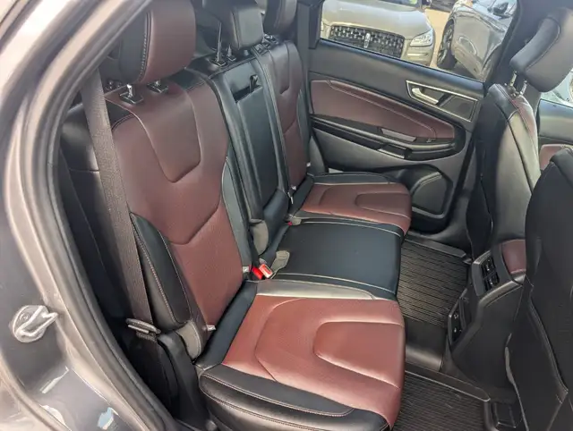 2022 Ford Edge - Photo 18