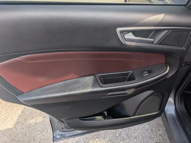 2022 Ford Edge - Photo 21