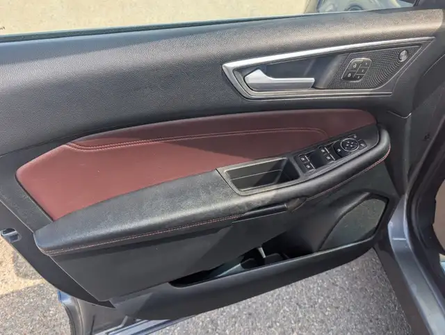 2022 Ford Edge - Photo 23