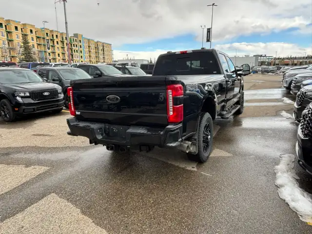 2025 Ford Super Duty F-350 SRW - Photo 5
