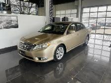 2011 Toyota Avalon XLS