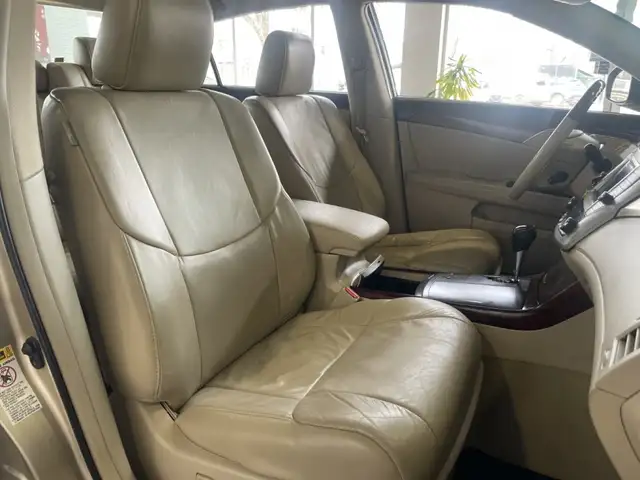 2011 Toyota Avalon XLS - Photo 29