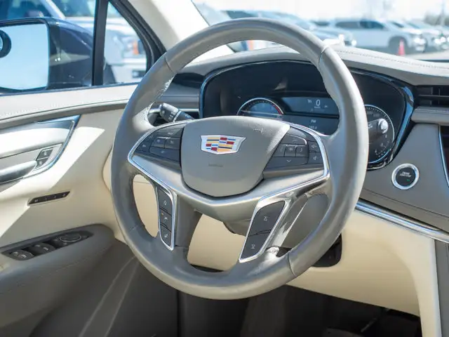2022 Cadillac XT5 AWD Premium Luxury - Folding Mirrors | Blind - Photo 19