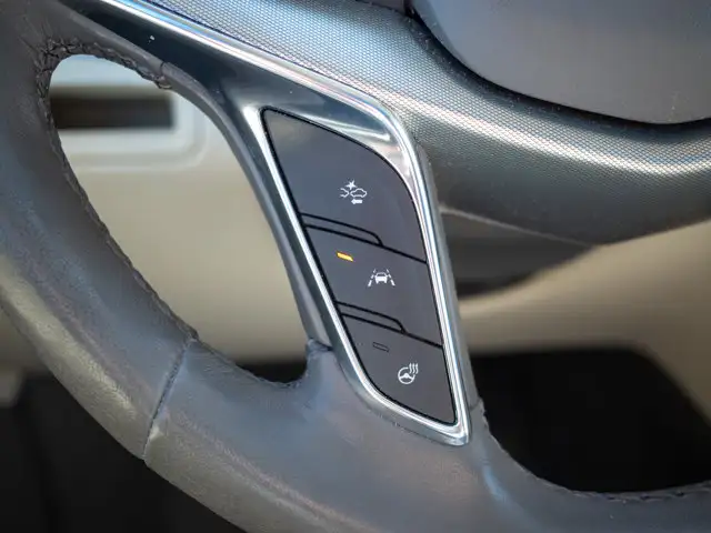 2022 Cadillac XT5 AWD Premium Luxury - Folding Mirrors | Blind - Photo 22