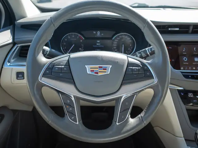 2022 Cadillac XT5 AWD Premium Luxury - Folding Mirrors | Blind - Photo 24