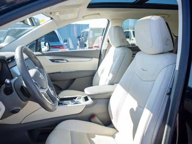 2022 Cadillac XT5 AWD Premium Luxury - Folding Mirrors | Blind - Photo 31