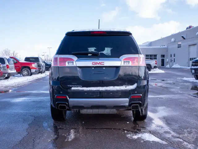 2015 GMC Terrain Denali - Power Seats Driver Memory - Photo 7