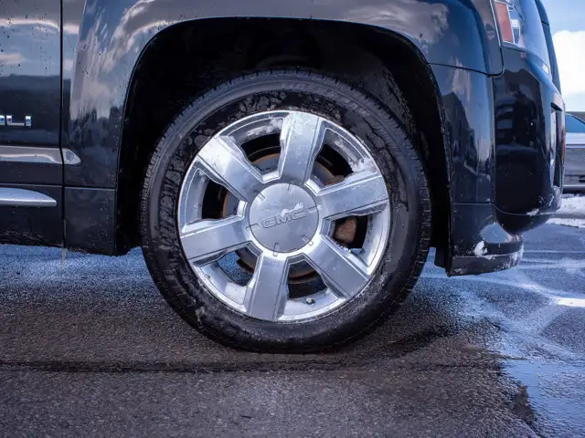 2015 GMC Terrain Denali - Power Seats Driver Memory - Photo 11