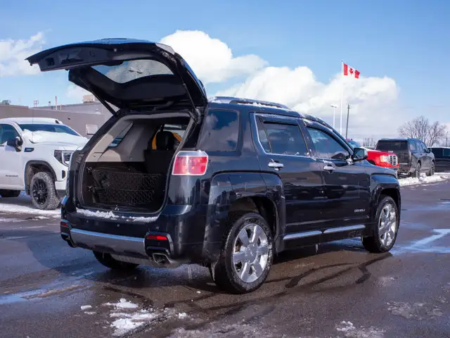 2015 GMC Terrain Denali - Power Seats Driver Memory - Photo 15