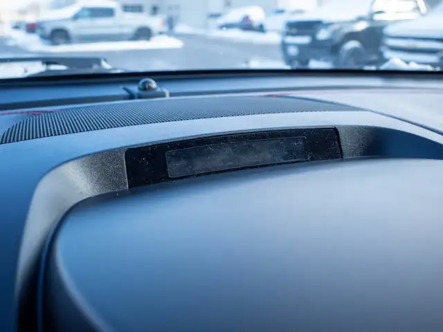 2015 GMC Terrain Denali - Power Seats Driver Memory - Photo 41