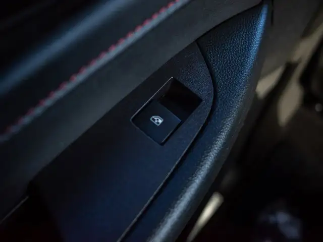 2015 GMC Terrain Denali - Power Seats Driver Memory - Photo 54