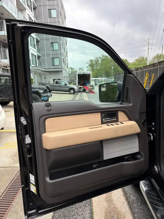 2013 Ford F-150 XLT 4X4 - Photo 7