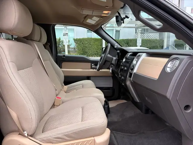 2013 Ford F-150 XLT 4X4 - Photo 8