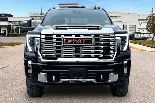 2024 GMC Sierra 3500HD Denali DENALI, 6.6L, TECHNOLOGY PACKAG... - Photo 4