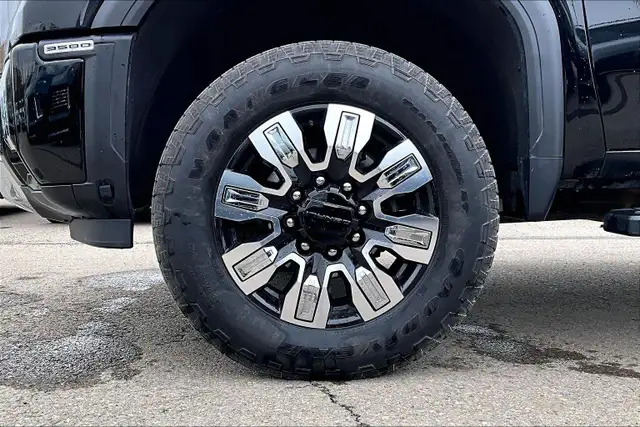 2024 GMC Sierra 3500HD Denali DENALI, 6.6L, TECHNOLOGY PACKAG... - Photo 10