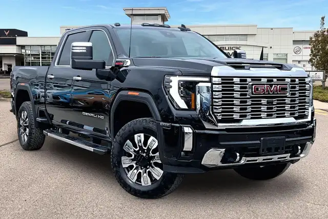 2024 GMC Sierra 3500HD Denali DENALI, 6.6L, TECHNOLOGY PACKAG... - Photo 13