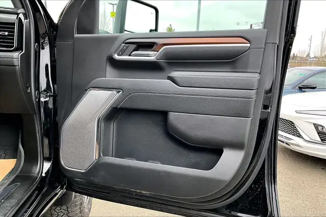 2024 GMC Sierra 3500HD Denali DENALI, 6.6L, TECHNOLOGY PACKAG... - Photo 21