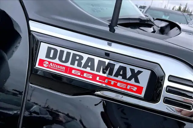 2024 GMC Sierra 3500HD Denali DENALI, 6.6L, TECHNOLOGY PACKAG... - Photo 36