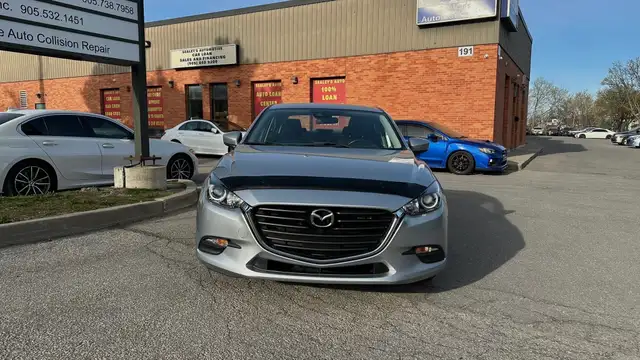 2018 Mazda Mazda3 GS NO ACCIDENTS-HEATED SEATS-BLIND SPOT MONITO - Photo 2