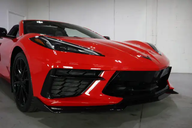 2024 Chevrolet Corvette 2LT | STINGRAY | Z51 PERFORMANCE PKG - Photo 10