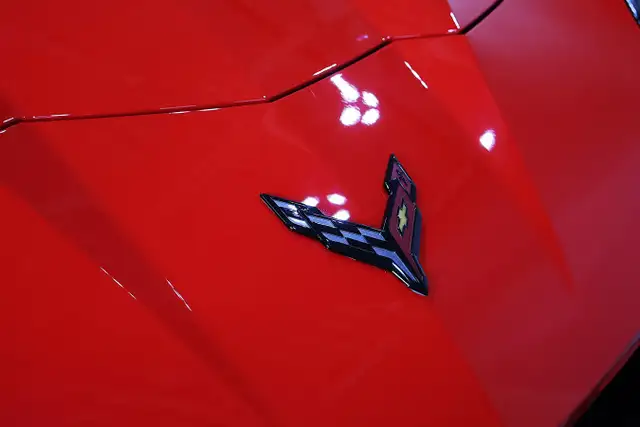 2024 Chevrolet Corvette 2LT | STINGRAY | Z51 PERFORMANCE PKG - Photo 11