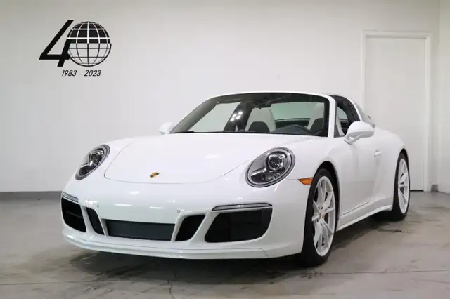 2019 Porsche 911 Targa 4S | PURE WHITE | ONTARIO CAR