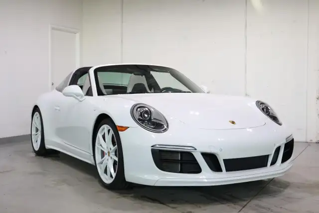2019 Porsche 911 Targa 4S | PURE WHITE | ONTARIO CAR - Photo 8