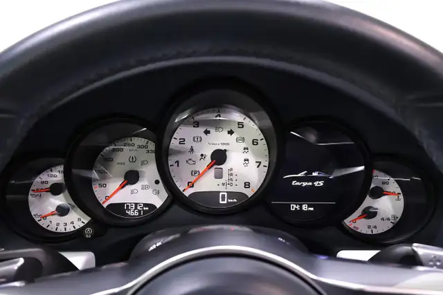 2019 Porsche 911 Targa 4S | PURE WHITE | ONTARIO CAR - Photo 27