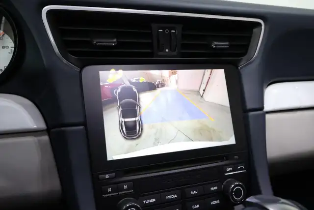 2019 Porsche 911 Targa 4S | PURE WHITE | ONTARIO CAR - Photo 29