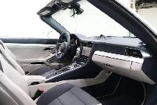 2019 Porsche 911 Targa 4S | PURE WHITE | ONTARIO CAR - Photo 37