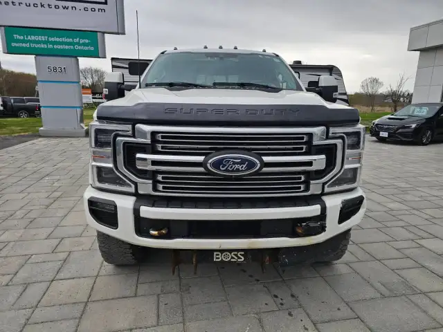 2022 Ford Super Duty F-350 SRW - Photo 2
