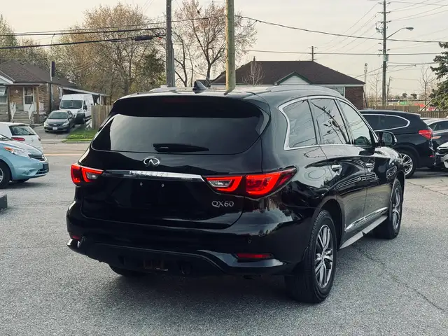 2018 Infiniti QX60 AWD - Photo 4