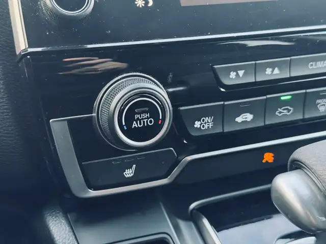 2020 Honda CR-V LX AWD - Photo 16