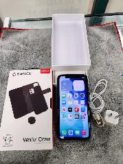 iPhone 11 64gb Black 90% 3 Months WarrantyW/Charger