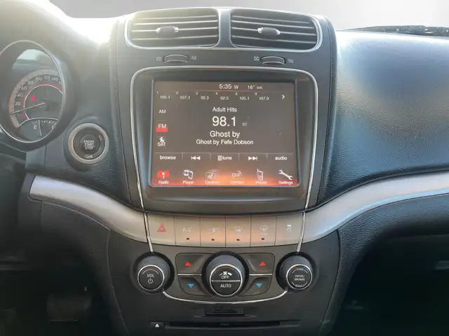 2017 Dodge Journey CROSSROAD | AWD | CLEAN CARFAX | V6 | LEATHER - Photo 16