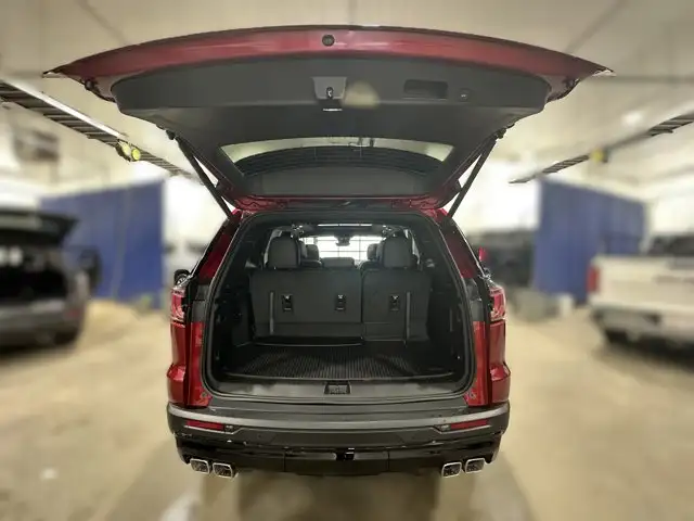 2026 GMC Acadia AT4 - Photo 6