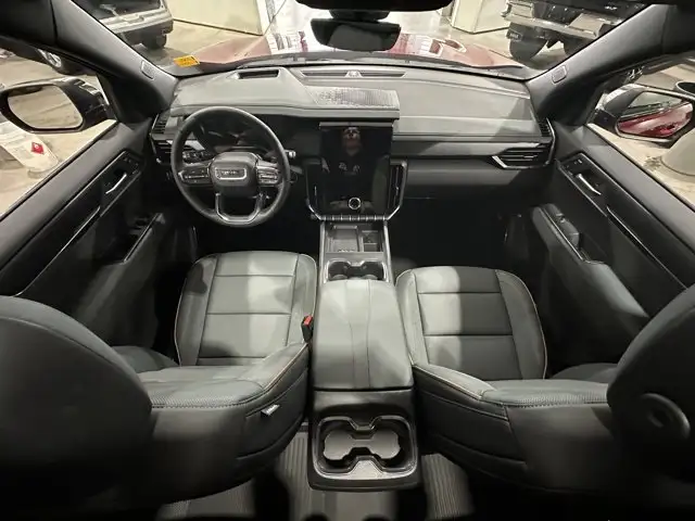 2026 GMC Acadia AT4 - Photo 14