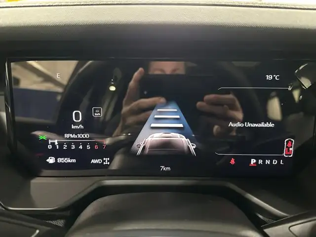 2026 GMC Acadia AT4 - Photo 18