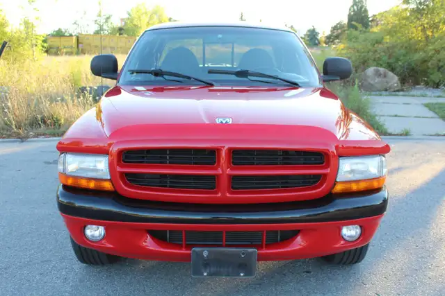 1998 Dodge Dakota Sport 2dr Standard Cab SB - Photo 3