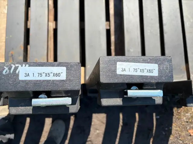 Fourche 4 po et 5 po de large x 48-60-72 po de long (neuve) - Photo 6