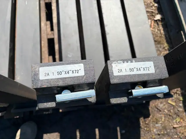 Fourche 4 po et 5 po de large x 48-60-72 po de long (neuve) - Photo 7