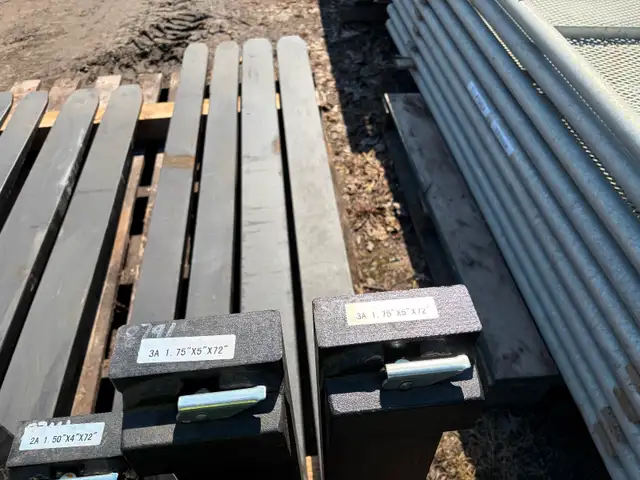 Fourche 4 po et 5 po de large x 48-60-72 po de long (neuve) - Photo 8