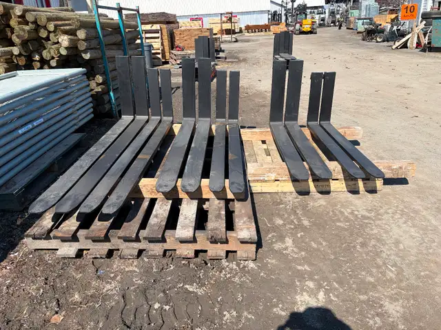 Fourche 4 po et 5 po de large x 48-60-72 po de long (neuve) - Photo 9