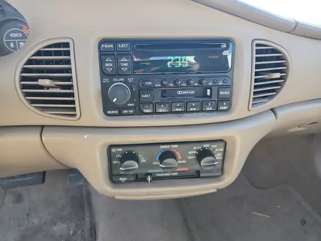 1998 Buick Century - Photo 19