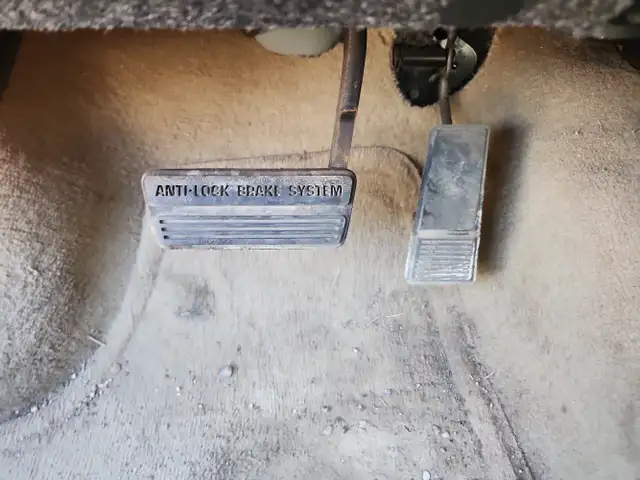 1998 Buick Century - Photo 22