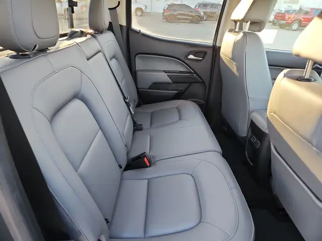 2017 Chevrolet Colorado - Photo 11