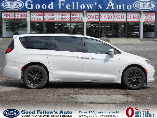 2022 Chrysler Pacifica TOURING L MODEL, AWD, 7 PASSENGER, LEATHE - Photo 3