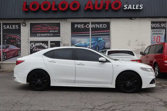 2017 Acura TLX - Photo 9