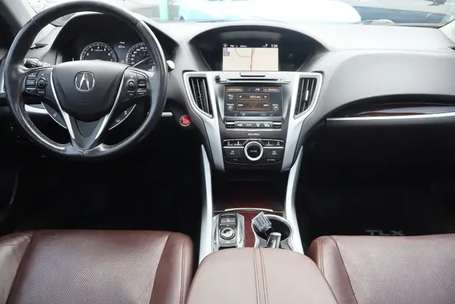 2017 Acura TLX - Photo 12